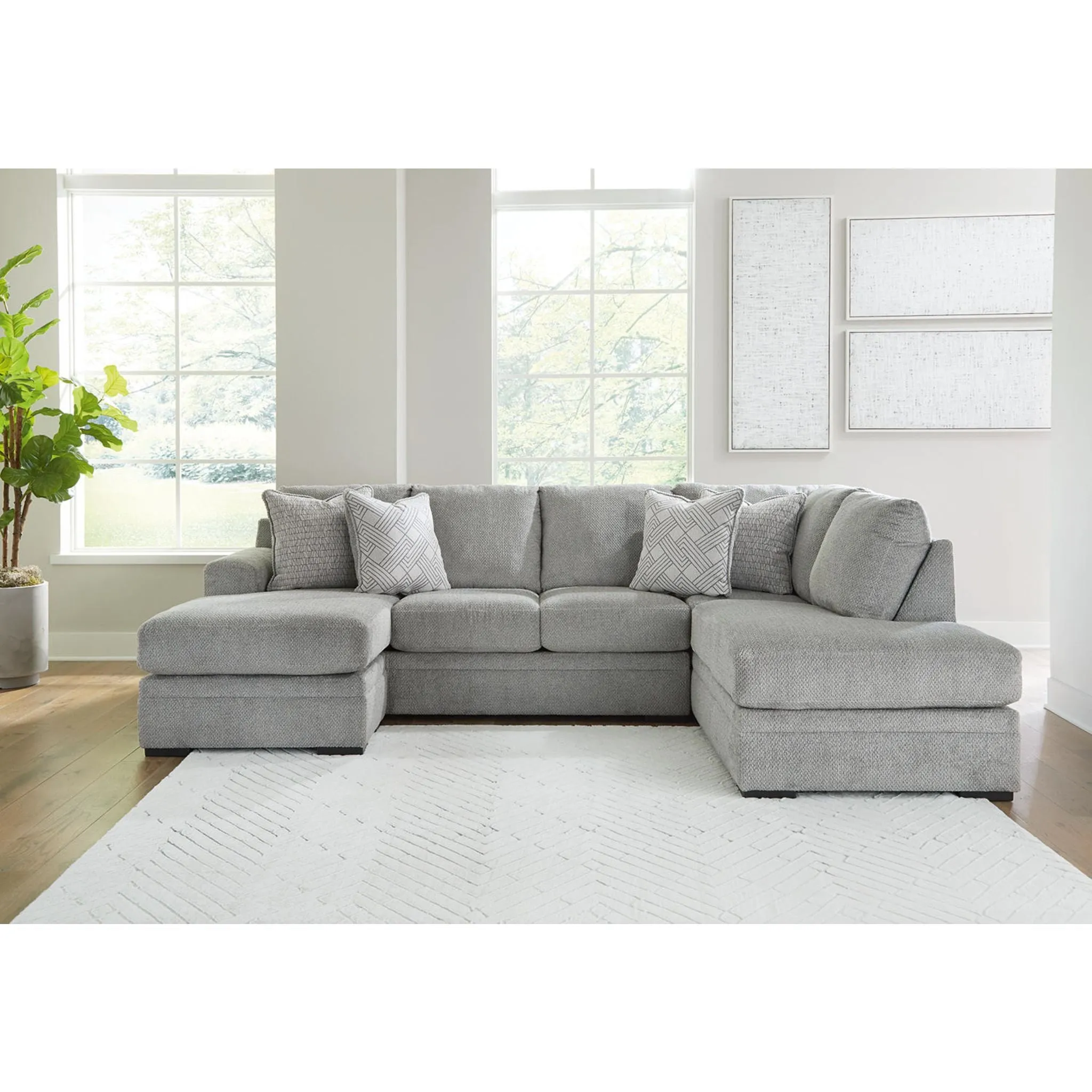Casselbury 2 Piece Sectional with Chaise