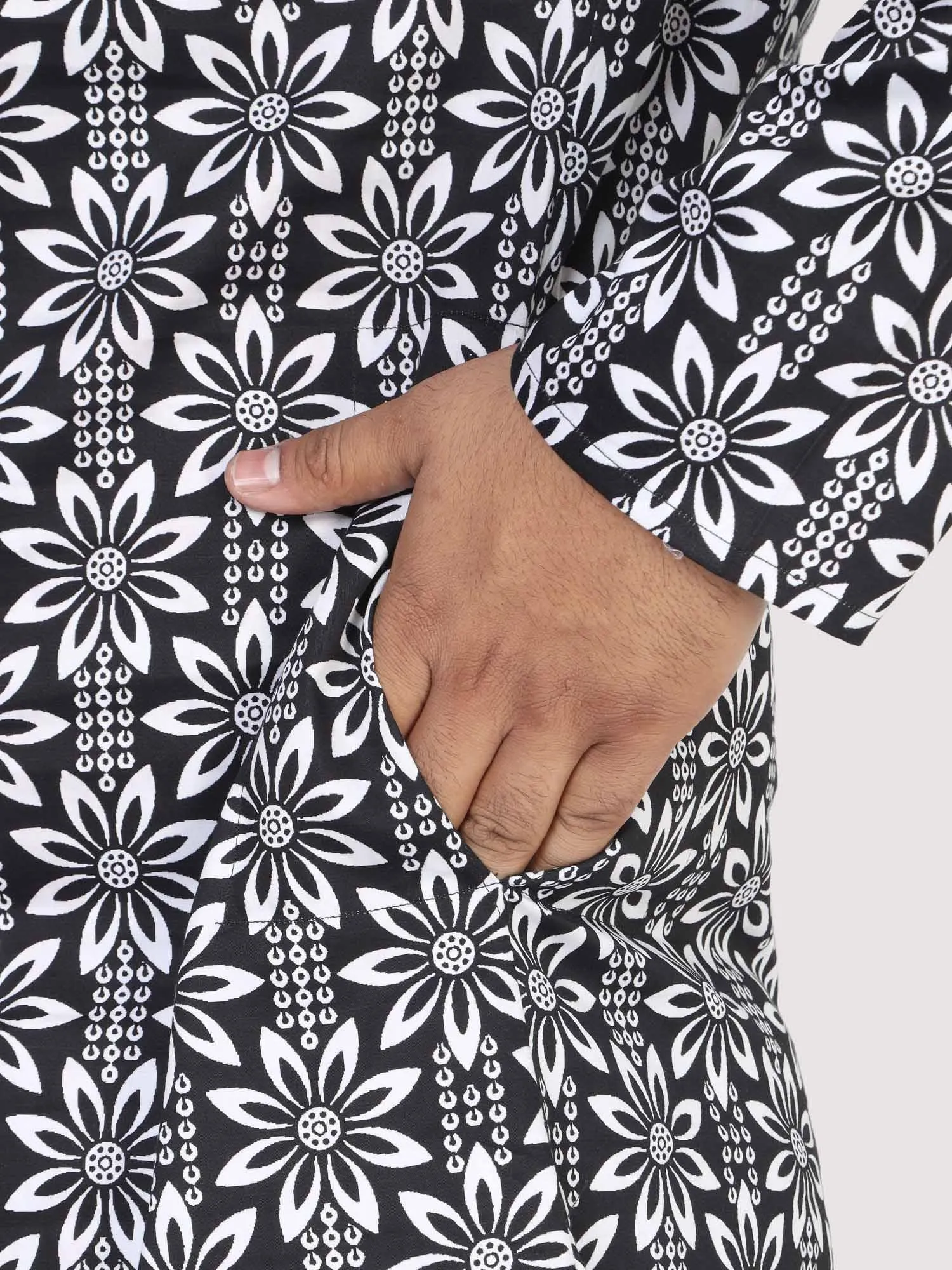 Men Plus Size Black Floral Digital Printed Kurta