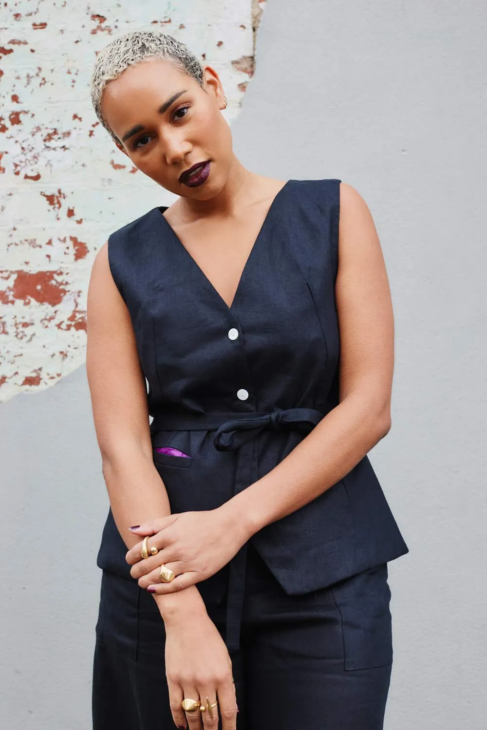 Mpito Vest Black Linen